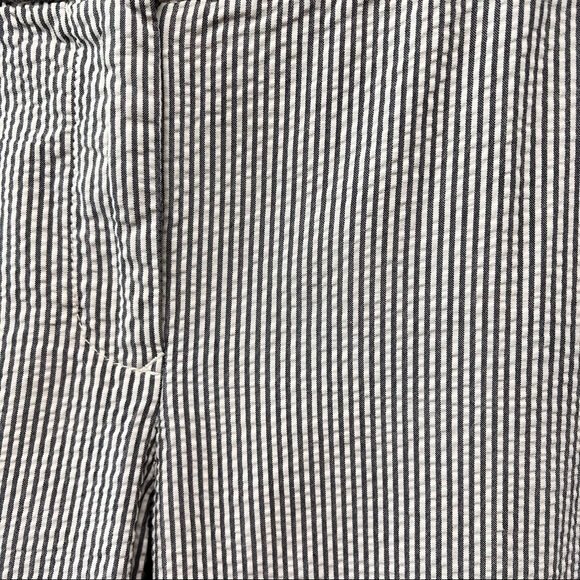 tommy hilfiger women's 10 navy pin stripe capri capris seer sucker - Picture 3 of 6